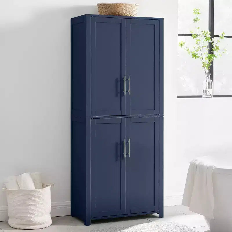 Dispensa da cucina alta 170 cm blu scuro: Design rustico tradizionale, impiallacciatura in legno, struttura in MDF, 3 ripiani regolabili