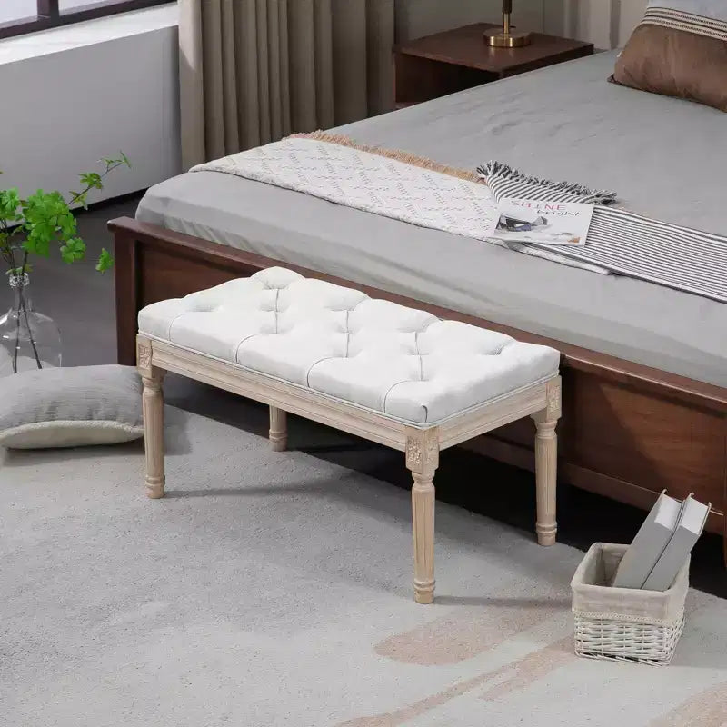 Panca francese vintage da fondo letto, panca imbottita in lino con seduta spessa e gambe in legno, panca capitonné per camera da letto